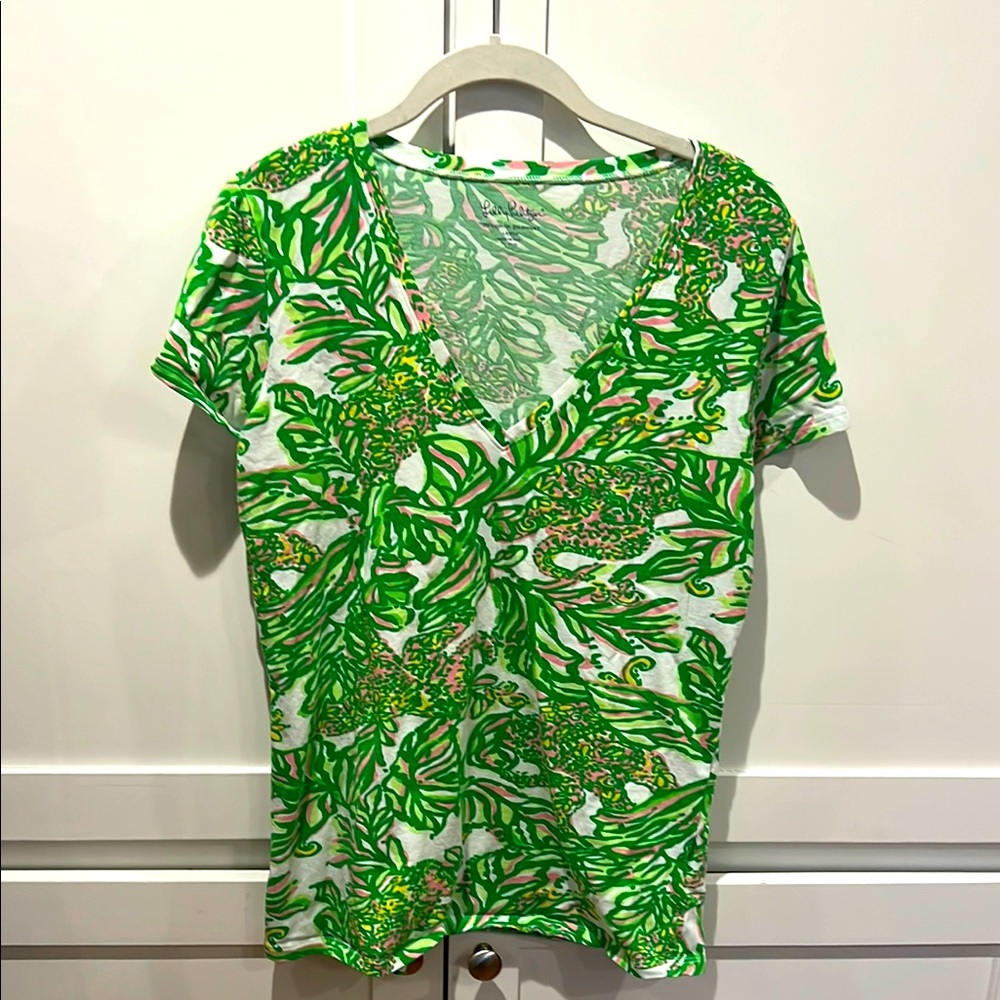 Lilly Pulitzer Green Floral V-Neck Tee